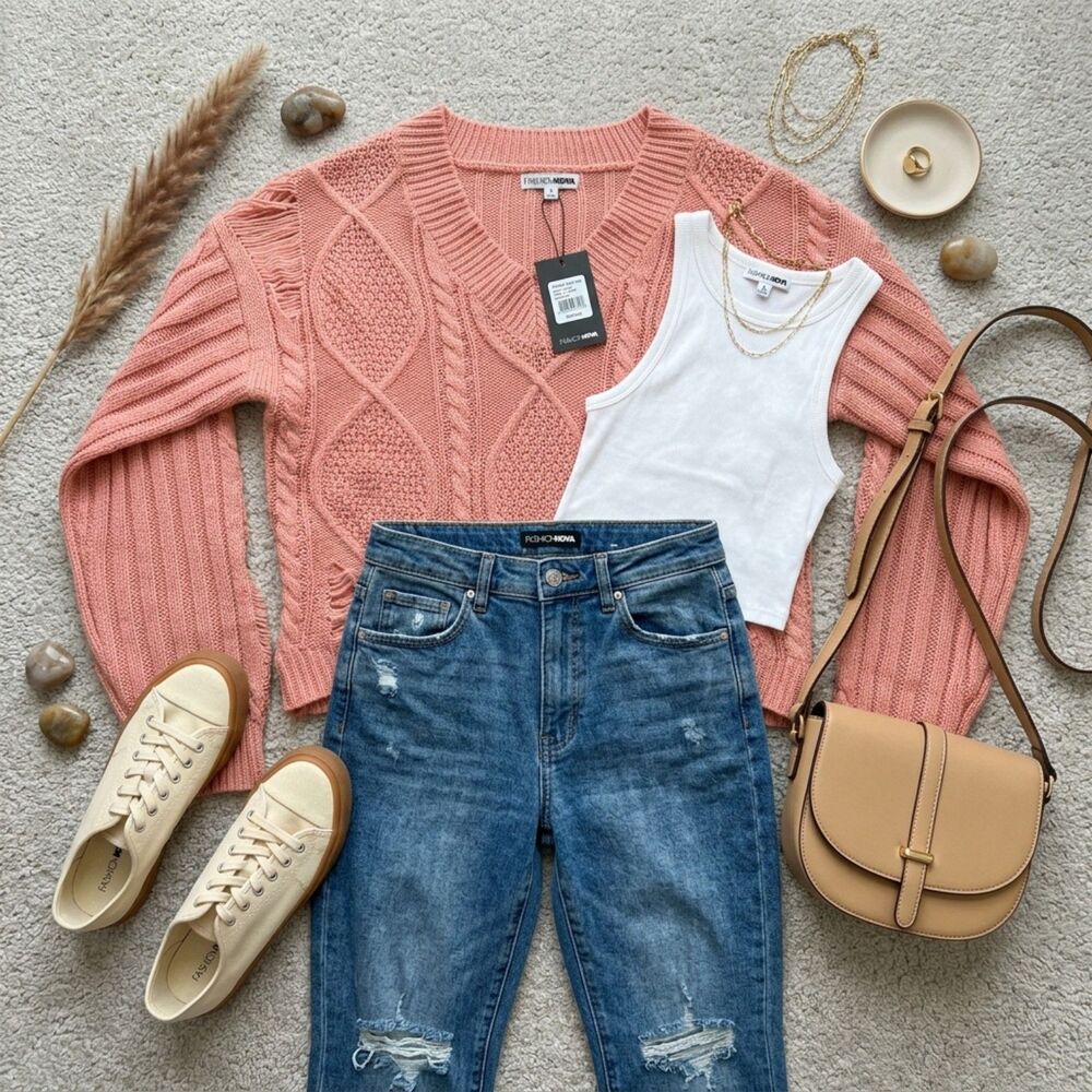 NWT Fashion Nova Pink Distressed Knit Sweater S Cropped Pink Christmas